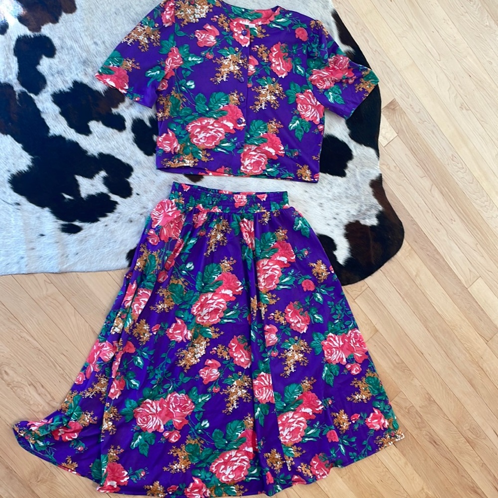 Two piece skirt set vintage